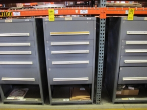 STANLEY VIDMAR HEAVY DUTY 5-DRAWER PARTS CABINET W/ CONTENTS (W-50) LOADING & HANDLING FEE $25-